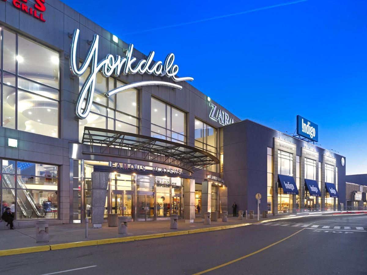Beautiful Townhouse Near Yorkdale Mall, Wilson Subway Apartamento Toronto Exterior foto